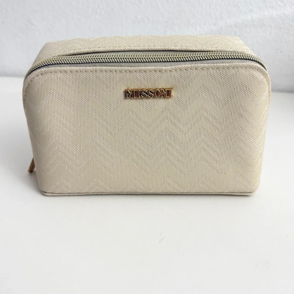 Missoni for Delta‎ Airlines Beige Zigzag Amenity Cosmetic Bag Travel Pouch